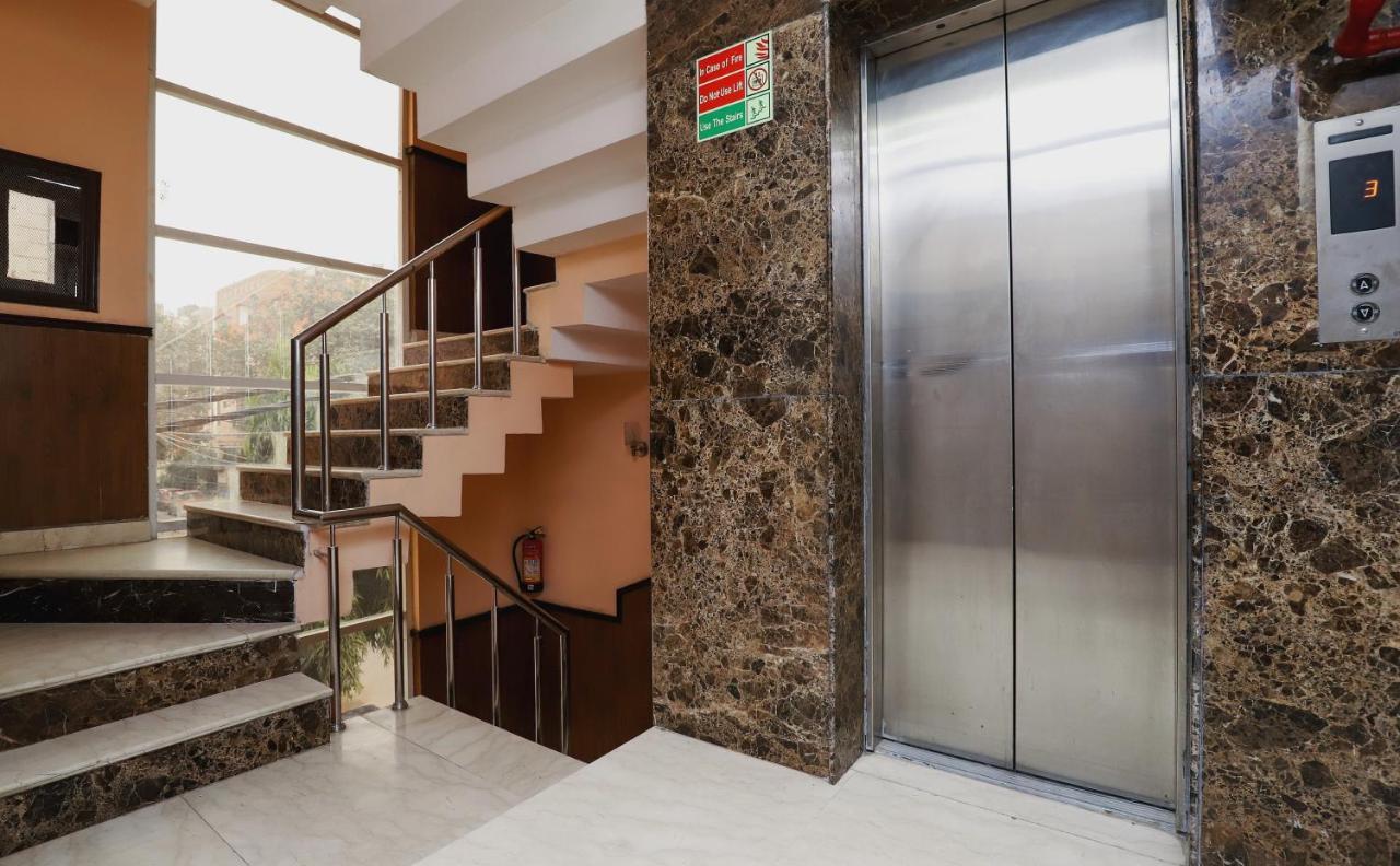 Hotel O J P Inn Near Patel Nagar Metro Station New Delhi Luaran gambar